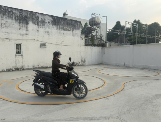 HỌC LÁI XE HẠNG A